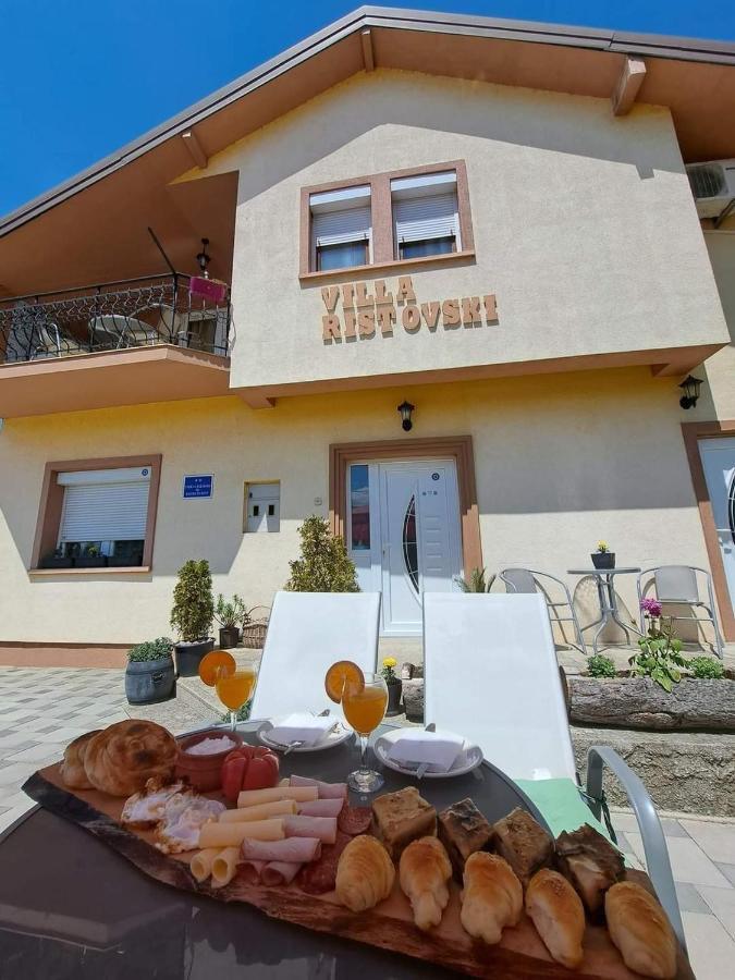 אוהריד Villa Ristovski מראה חיצוני תמונה