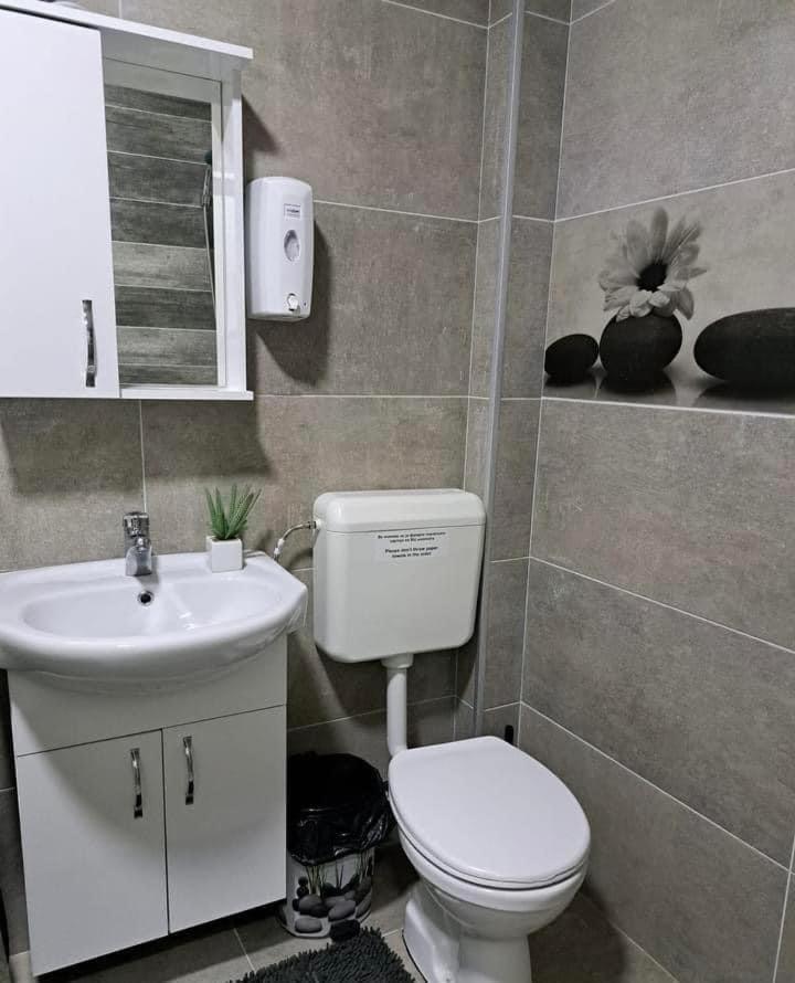 אוהריד Villa Ristovski מראה חיצוני תמונה