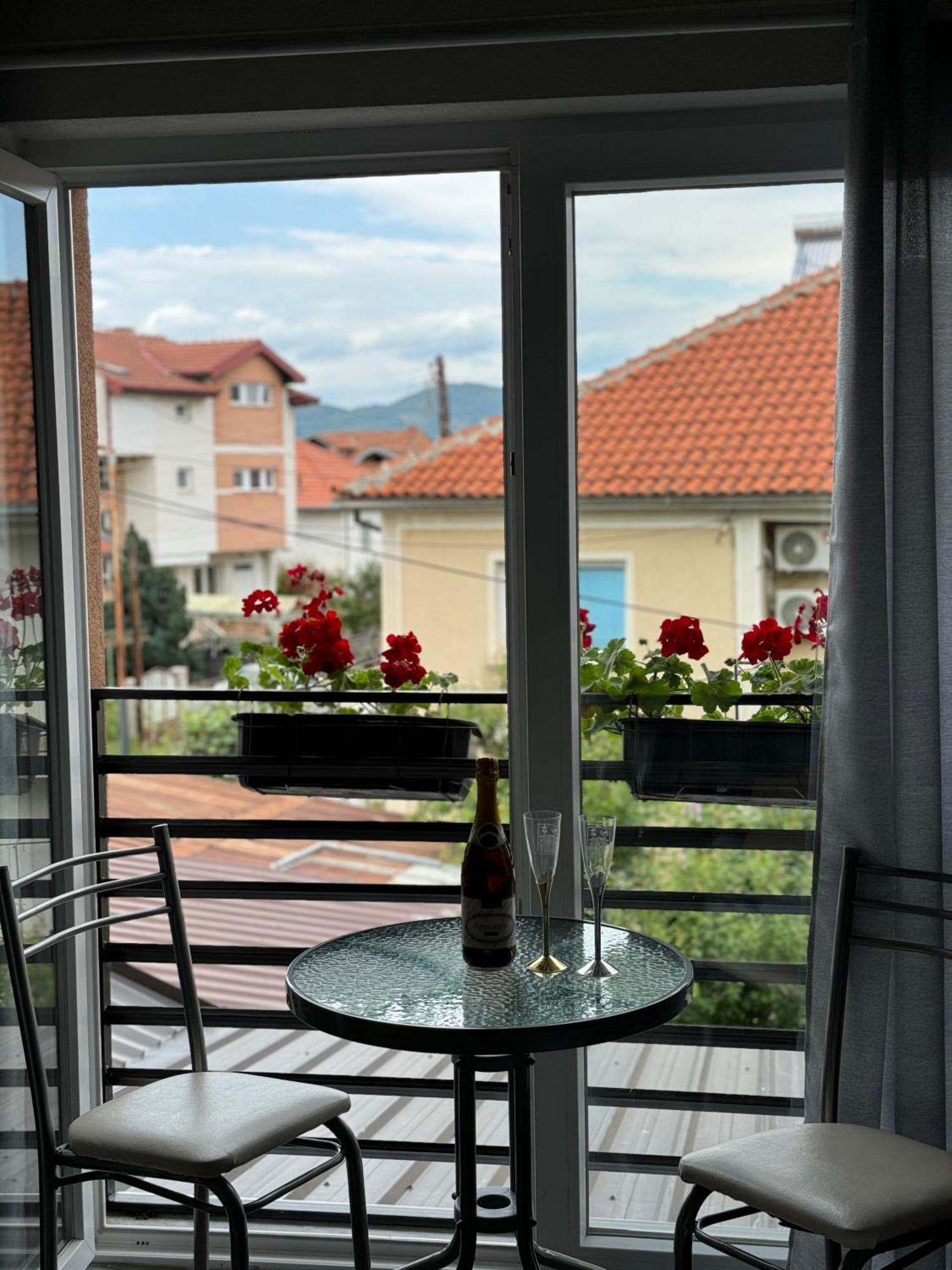 אוהריד Villa Ristovski מראה חיצוני תמונה